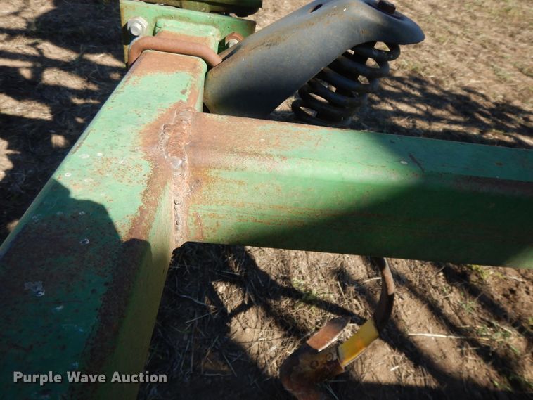 image for item DH0152 John Deere 980 sweep plow