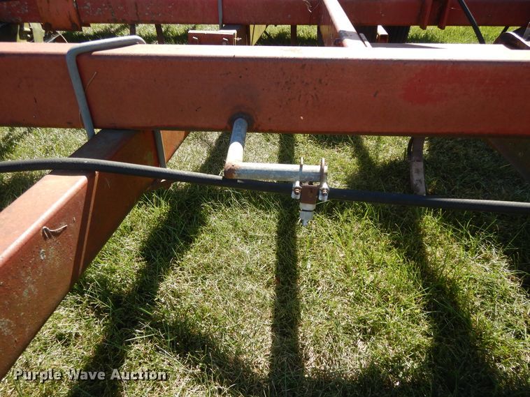 image for item DH0153 International 4700 chisel