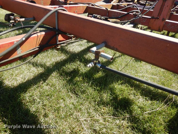 image for item DH0153 International 4700 chisel