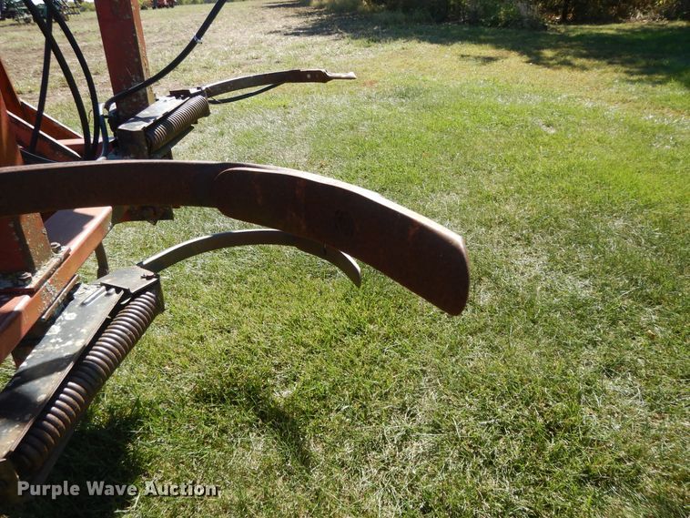 image for item DH0153 International 4700 chisel