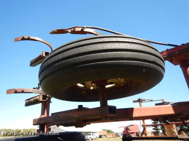 image for item DH0153 International 4700 chisel