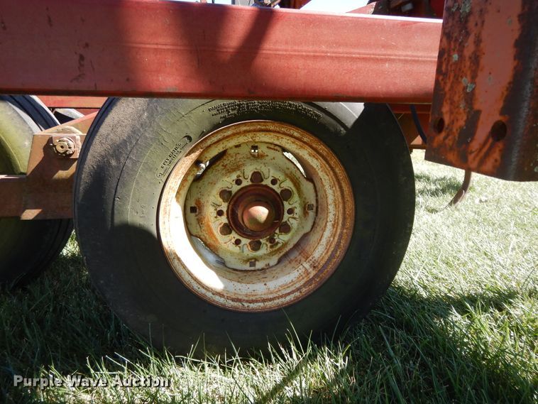 image for item DH0153 International 4700 chisel