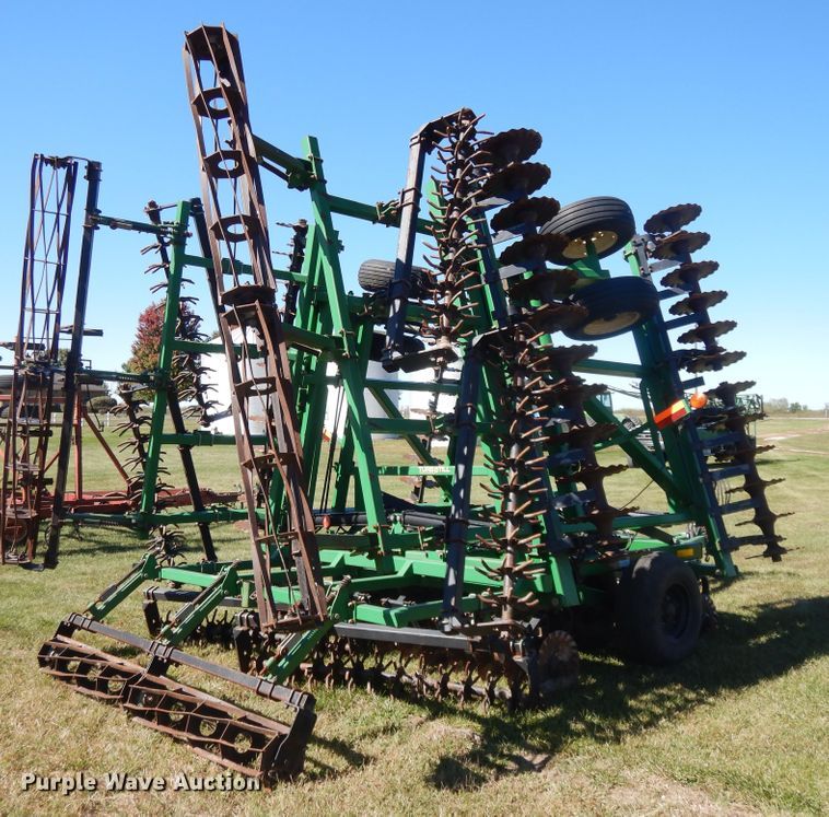image for item DH0154 2005 Great Plains 3000TT vertical tillage