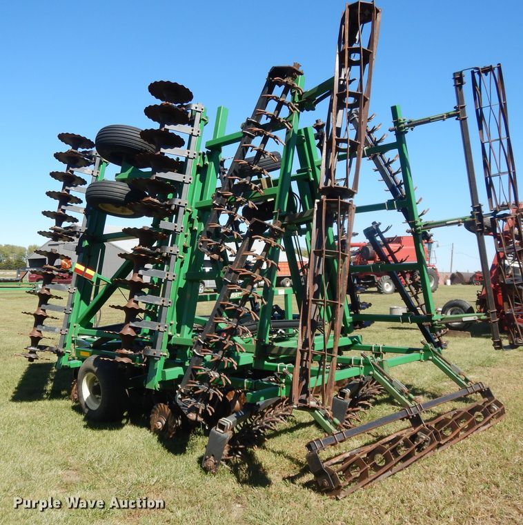 image for item DH0154 2005 Great Plains 3000TT vertical tillage