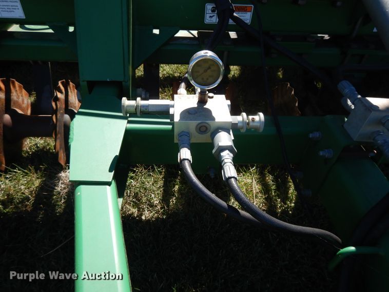 image for item DH0154 2005 Great Plains 3000TT vertical tillage