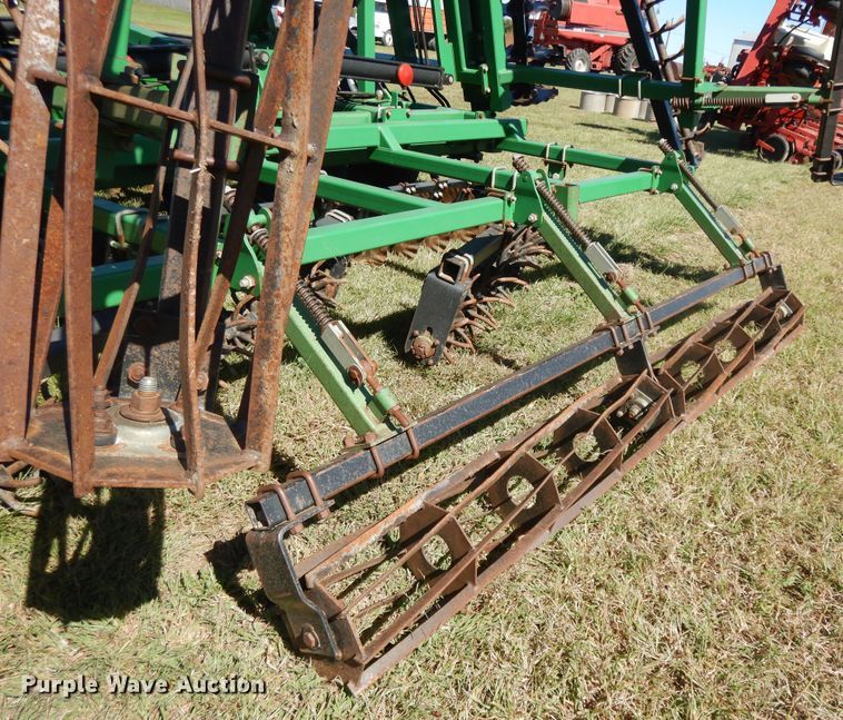 image for item DH0154 2005 Great Plains 3000TT vertical tillage