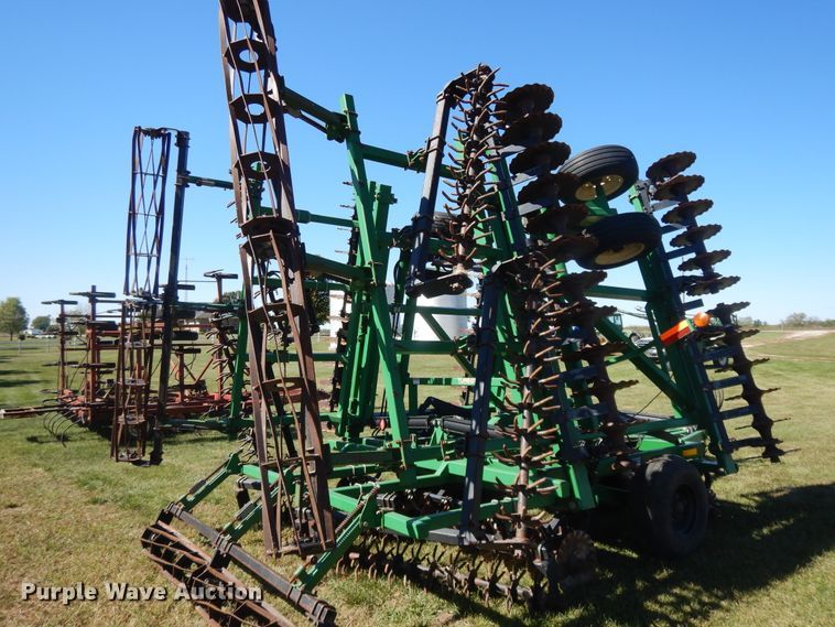 image for item DH0154 2005 Great Plains 3000TT vertical tillage