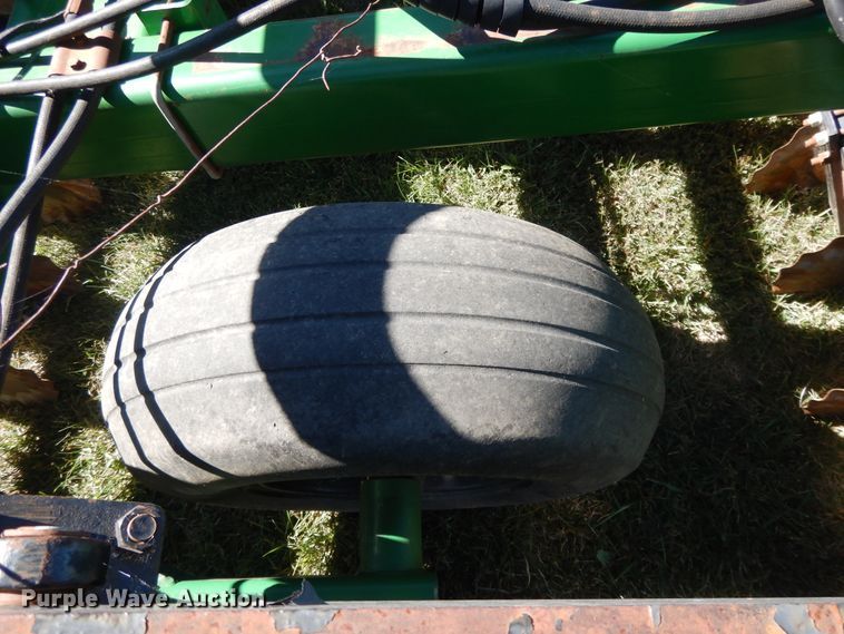 image for item DH0154 2005 Great Plains 3000TT vertical tillage