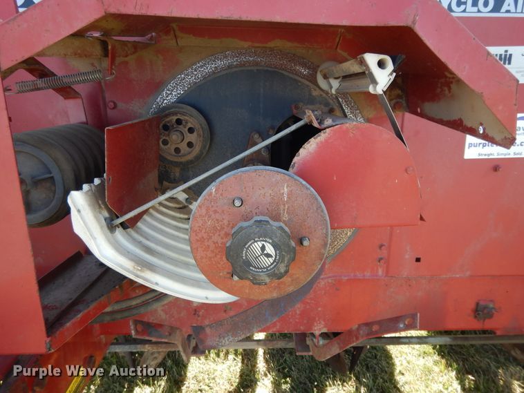 image for item DH0155 1992 Case IH 900 Cyclo Air planter