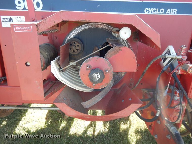 image for item DH0155 1992 Case IH 900 Cyclo Air planter