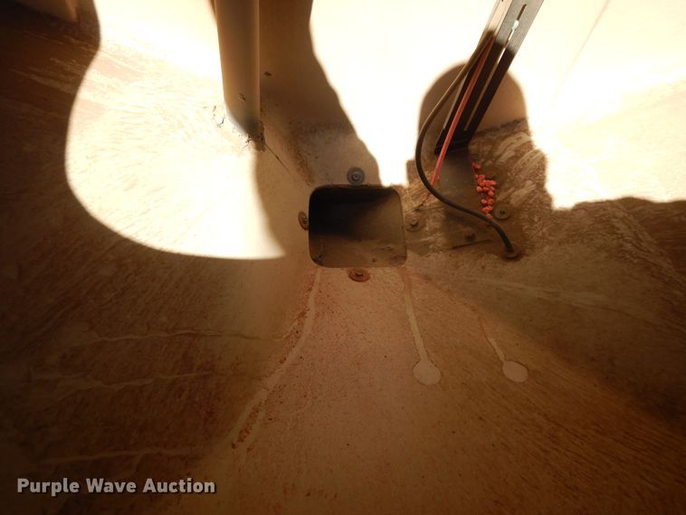 image for item DH0155 1992 Case IH 900 Cyclo Air planter