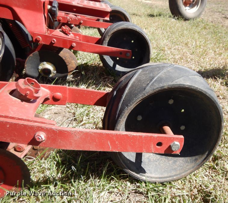 image for item DH0155 1992 Case IH 900 Cyclo Air planter