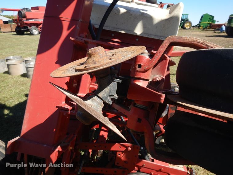 image for item DH0155 1992 Case IH 900 Cyclo Air planter