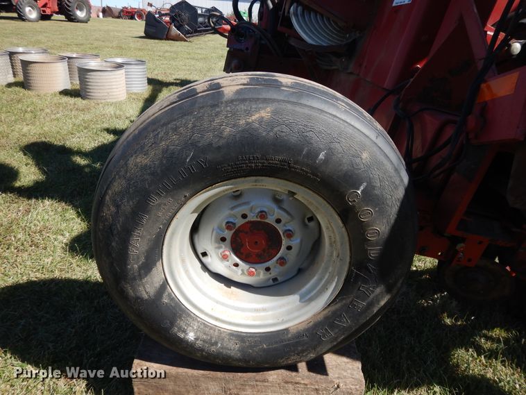 image for item DH0155 1992 Case IH 900 Cyclo Air planter