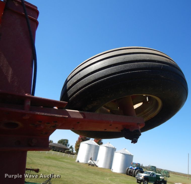 image for item DH0155 1992 Case IH 900 Cyclo Air planter