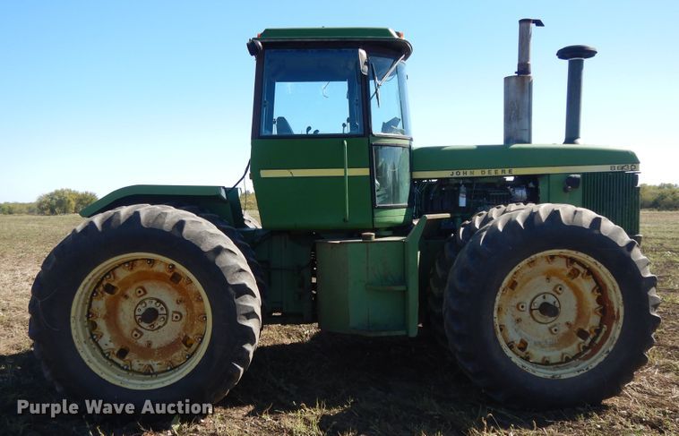 image for item DH0156 1977 John Deere 8630  4WD tractor