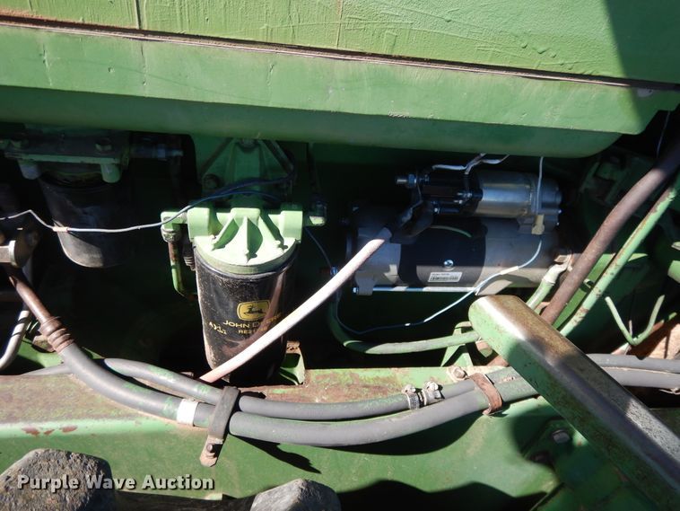 image for item DH0156 1977 John Deere 8630  4WD tractor