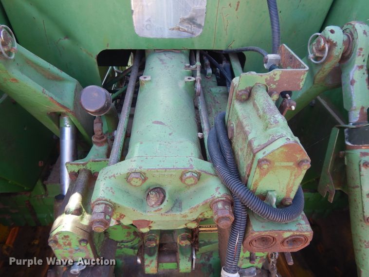image for item DH0156 1977 John Deere 8630  4WD tractor