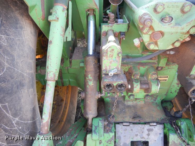 image for item DH0156 1977 John Deere 8630  4WD tractor