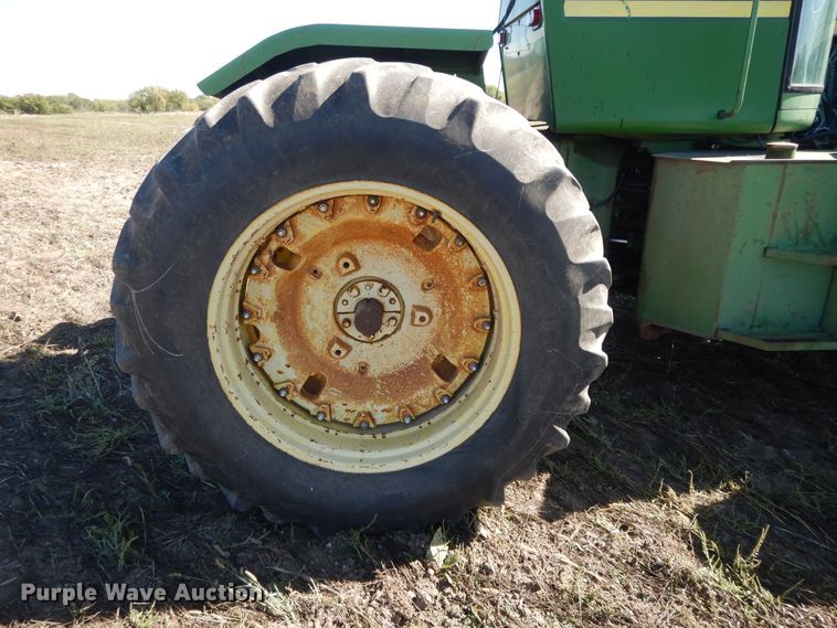 image for item DH0156 1977 John Deere 8630  4WD tractor