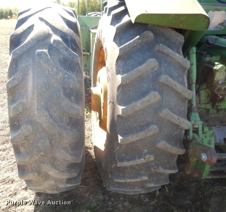 image for item DH0156 1977 John Deere 8630  4WD tractor