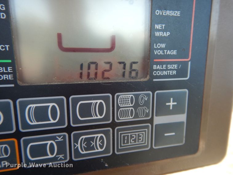 image for item DH0159 John Deere 567  MegaWide round baler