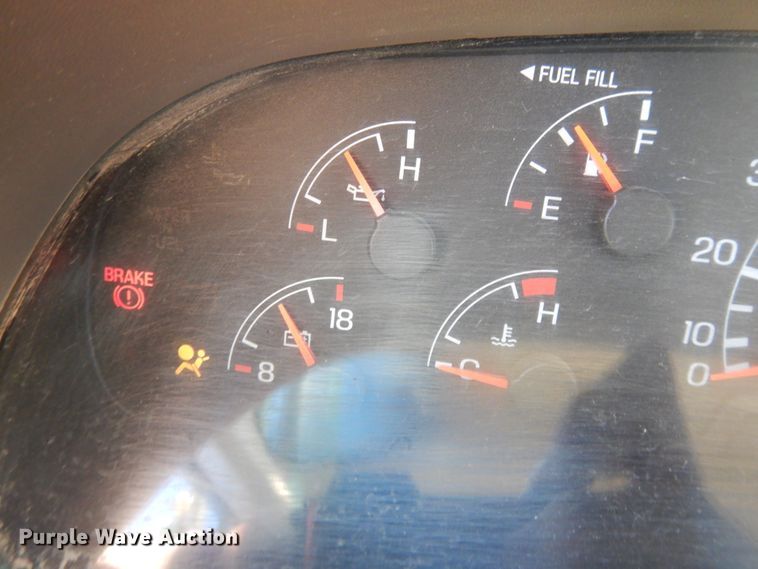 image for item DH0161 1999 Ford F350 Super Duty applicator truck