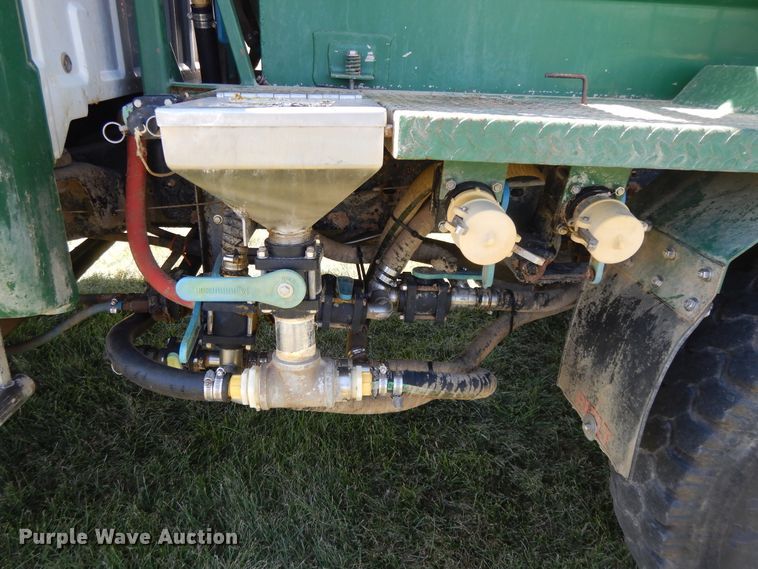 image for item DH0161 1999 Ford F350 Super Duty applicator truck