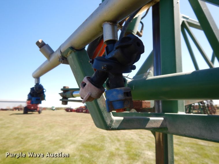 image for item DH0161 1999 Ford F350 Super Duty applicator truck