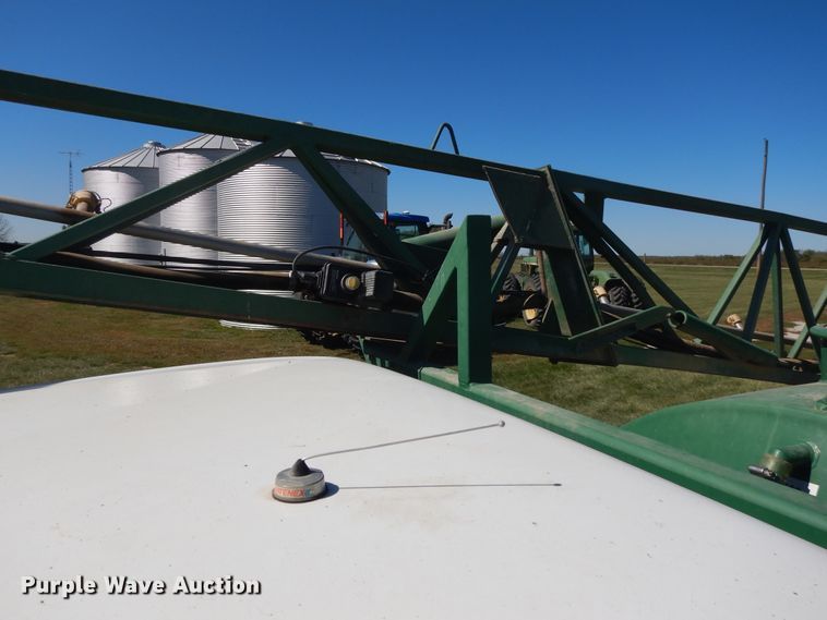 image for item DH0161 1999 Ford F350 Super Duty applicator truck