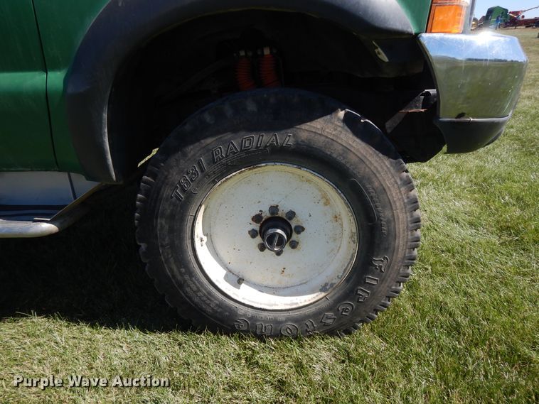 image for item DH0161 1999 Ford F350 Super Duty applicator truck