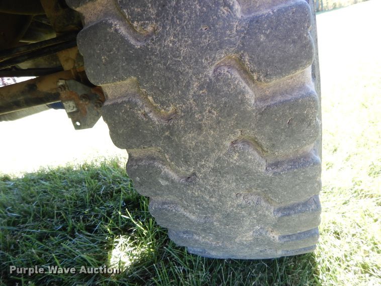 image for item DH0161 1999 Ford F350 Super Duty applicator truck