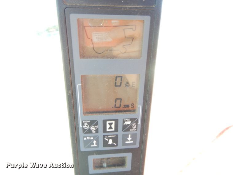 image for item DH0164 1998 Case IH 2388 combine