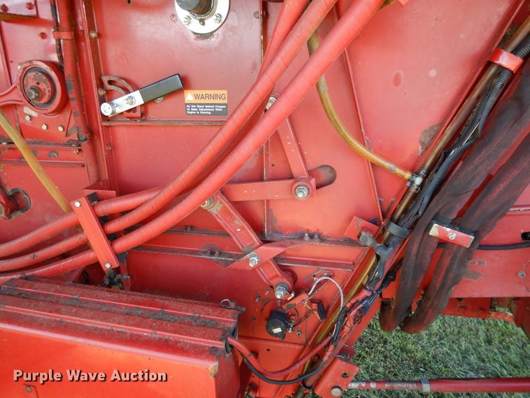 image for item DH0164 1998 Case IH 2388 combine