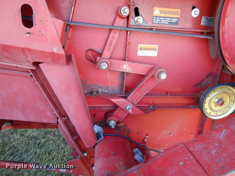 image for item DH0164 1998 Case IH 2388 combine