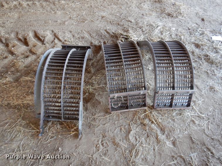 image for item DH0164 1998 Case IH 2388 combine