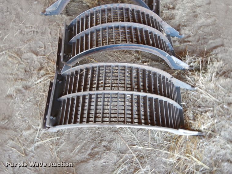 image for item DH0164 1998 Case IH 2388 combine