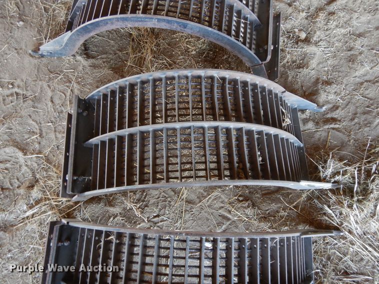 image for item DH0164 1998 Case IH 2388 combine