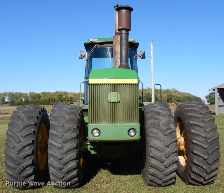 image for item DH0165 1978 John Deere 8630  4WD tractor