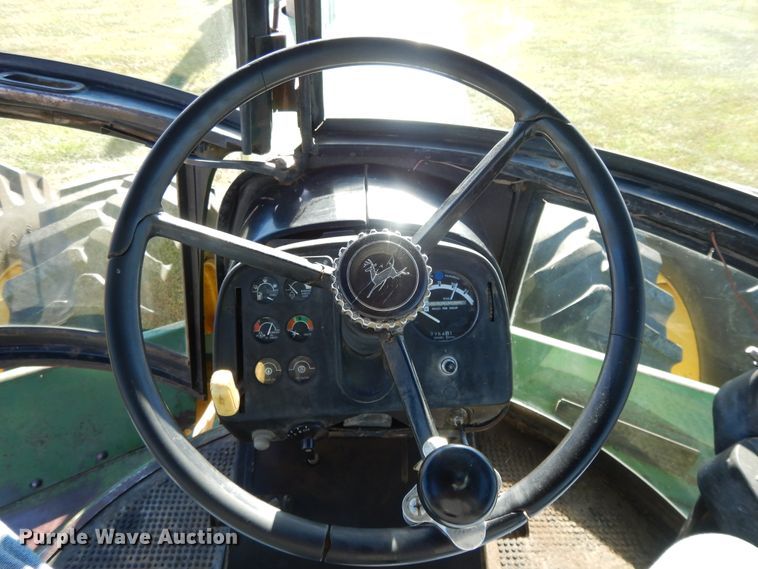 image for item DH0165 1978 John Deere 8630  4WD tractor