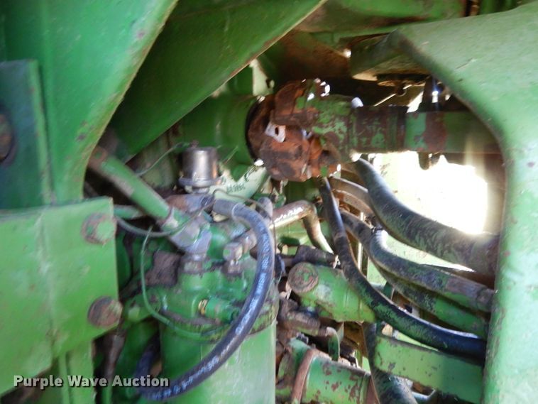 image for item DH0165 1978 John Deere 8630  4WD tractor