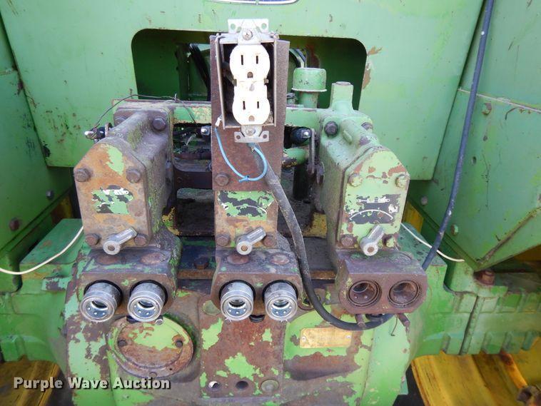 image for item DH0165 1978 John Deere 8630  4WD tractor