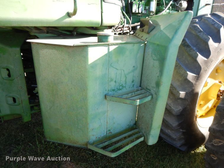 image for item DH0165 1978 John Deere 8630  4WD tractor