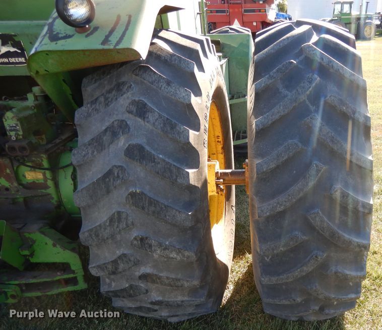 image for item DH0165 1978 John Deere 8630  4WD tractor