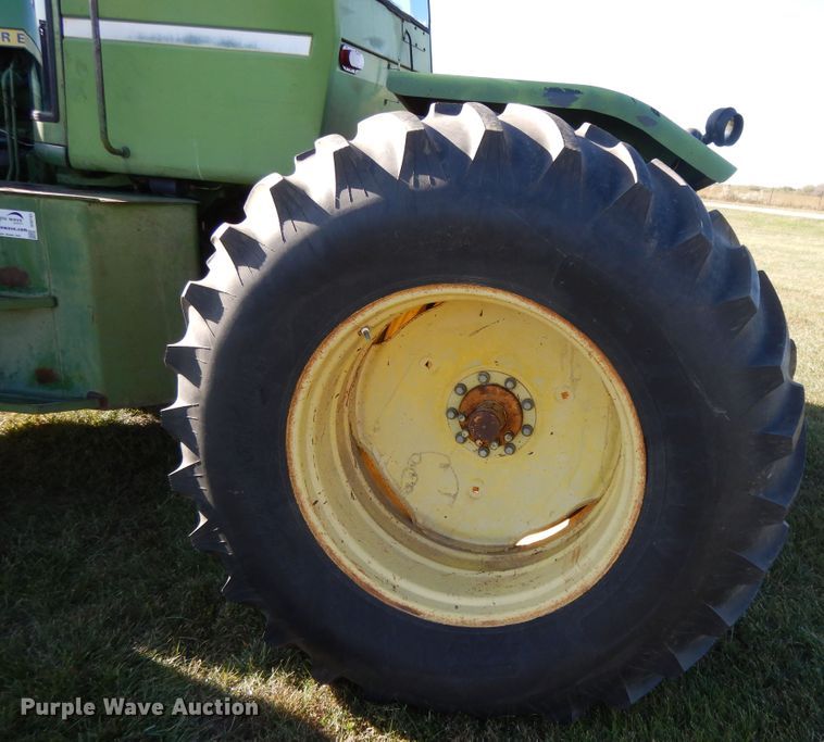 image for item DH0165 1978 John Deere 8630  4WD tractor