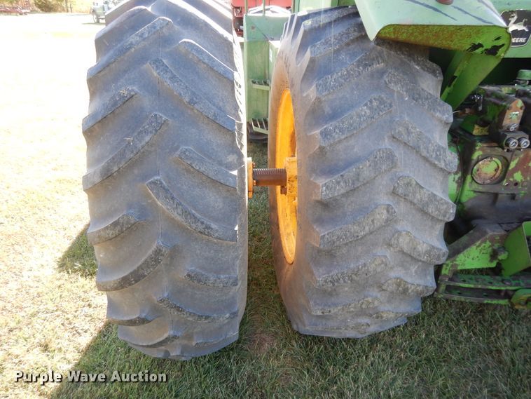 image for item DH0165 1978 John Deere 8630  4WD tractor