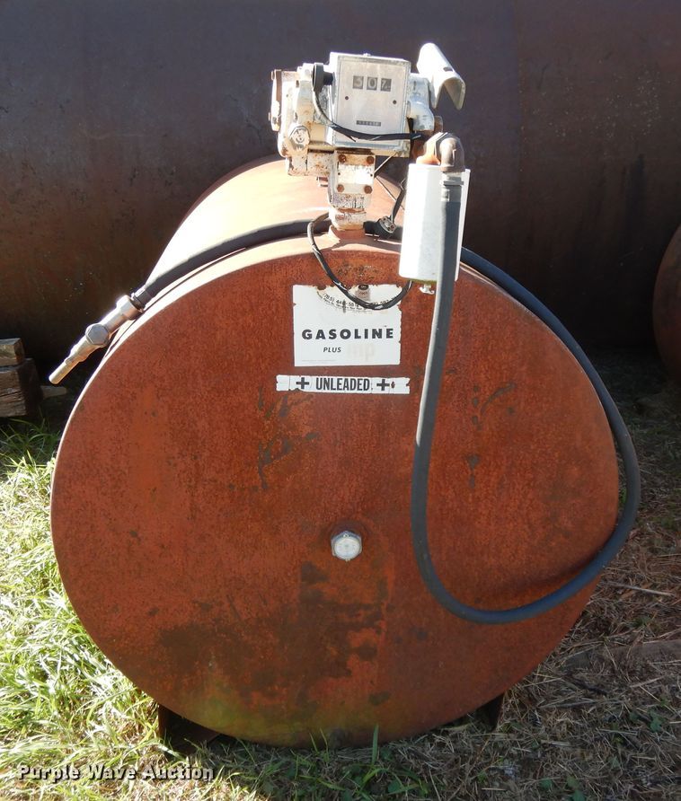 image for item DH0166 (3) fuel tanks