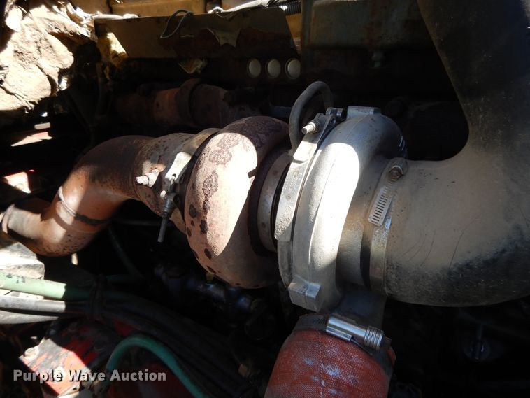 image for item DH0167 1990 Volvo  grain truck