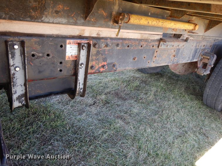 image for item DH0167 1990 Volvo  grain truck