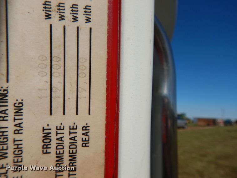 image for item DH0167 1990 Volvo  grain truck